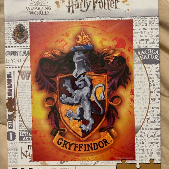 Harry Potter - Gryffindor 500 Piece Jigsaw Puzzle - Picture 1 of 4